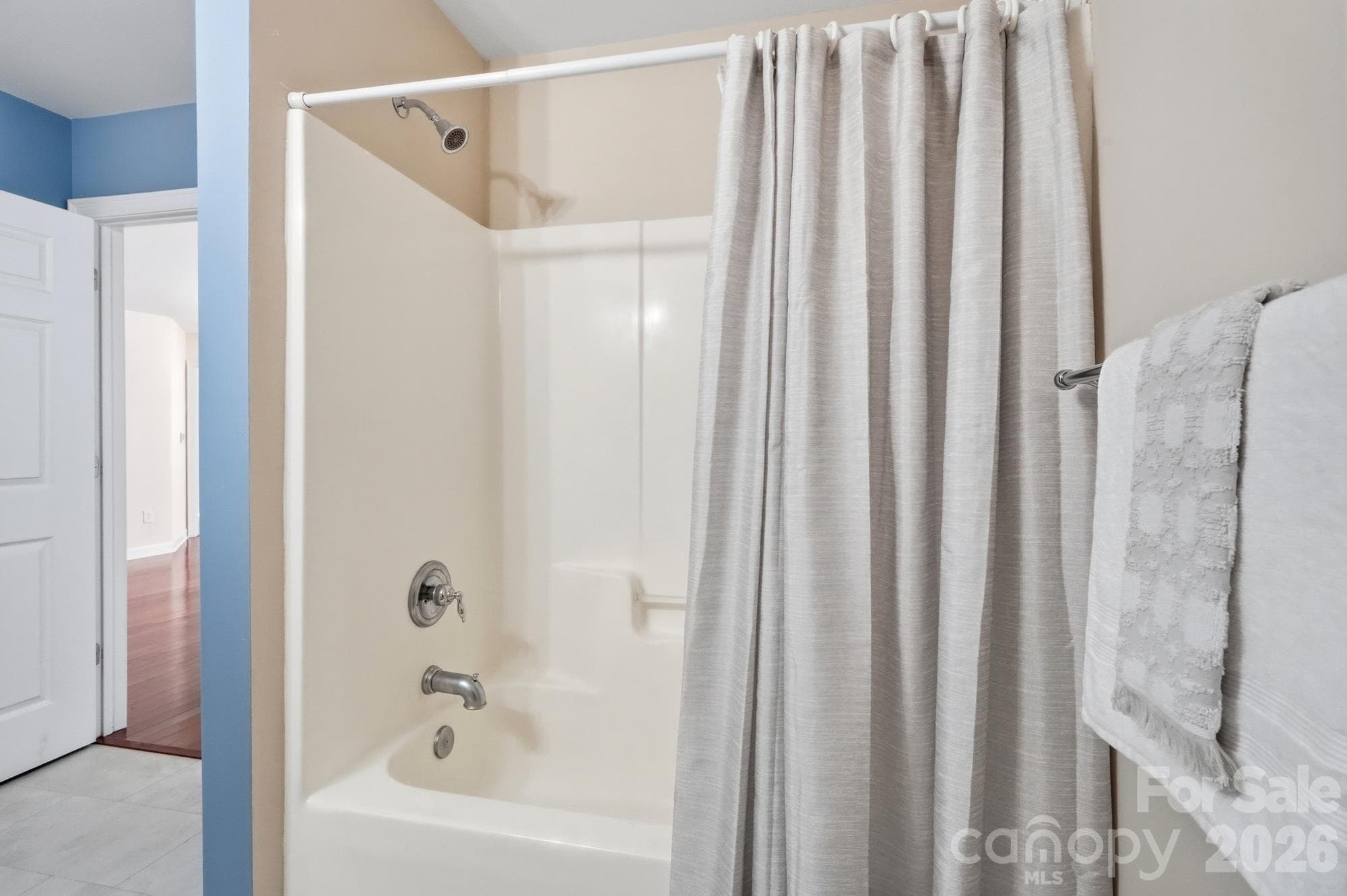 Condominium at 5518 Prosperity View Drive, Charlotte, photo 33 of 38