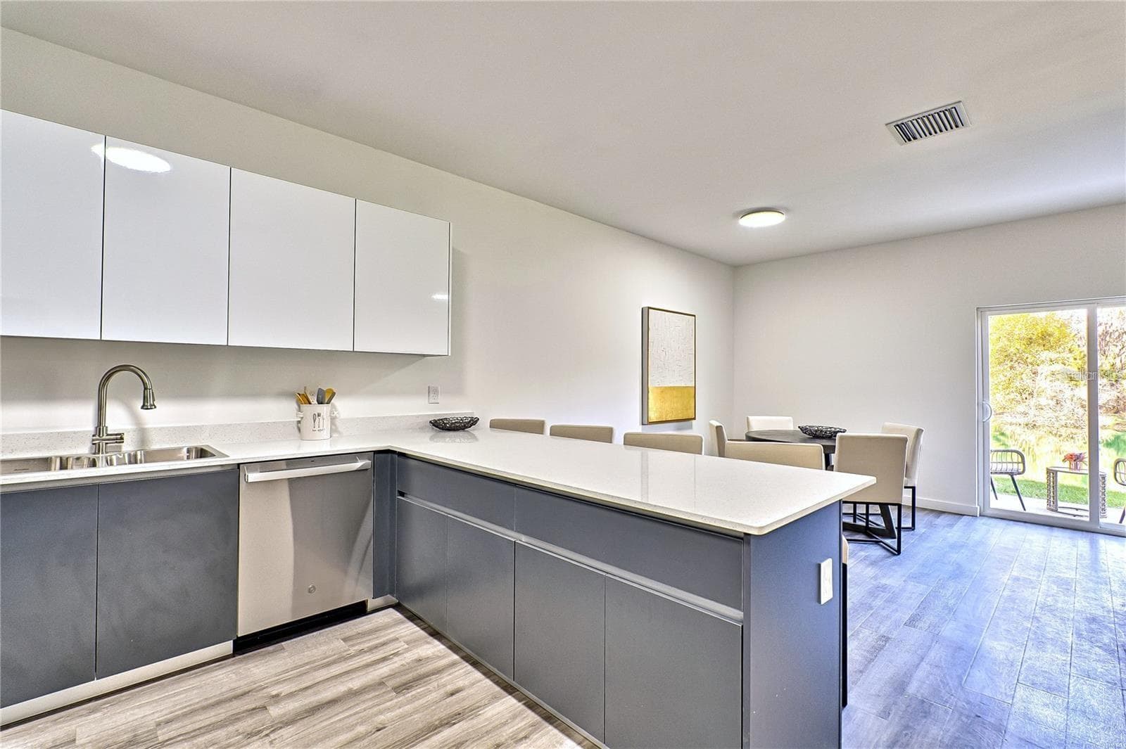 Condominium at 1593 NW 29TH RD #2, GAINESVILLE, photo 4 of 28