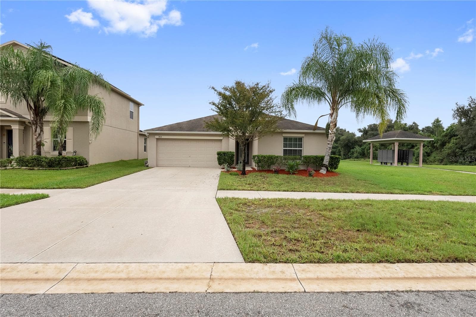 Single Family Residence at 3414 KEARSNEY ABBEY CIR, DOVER, photo 3 of 44