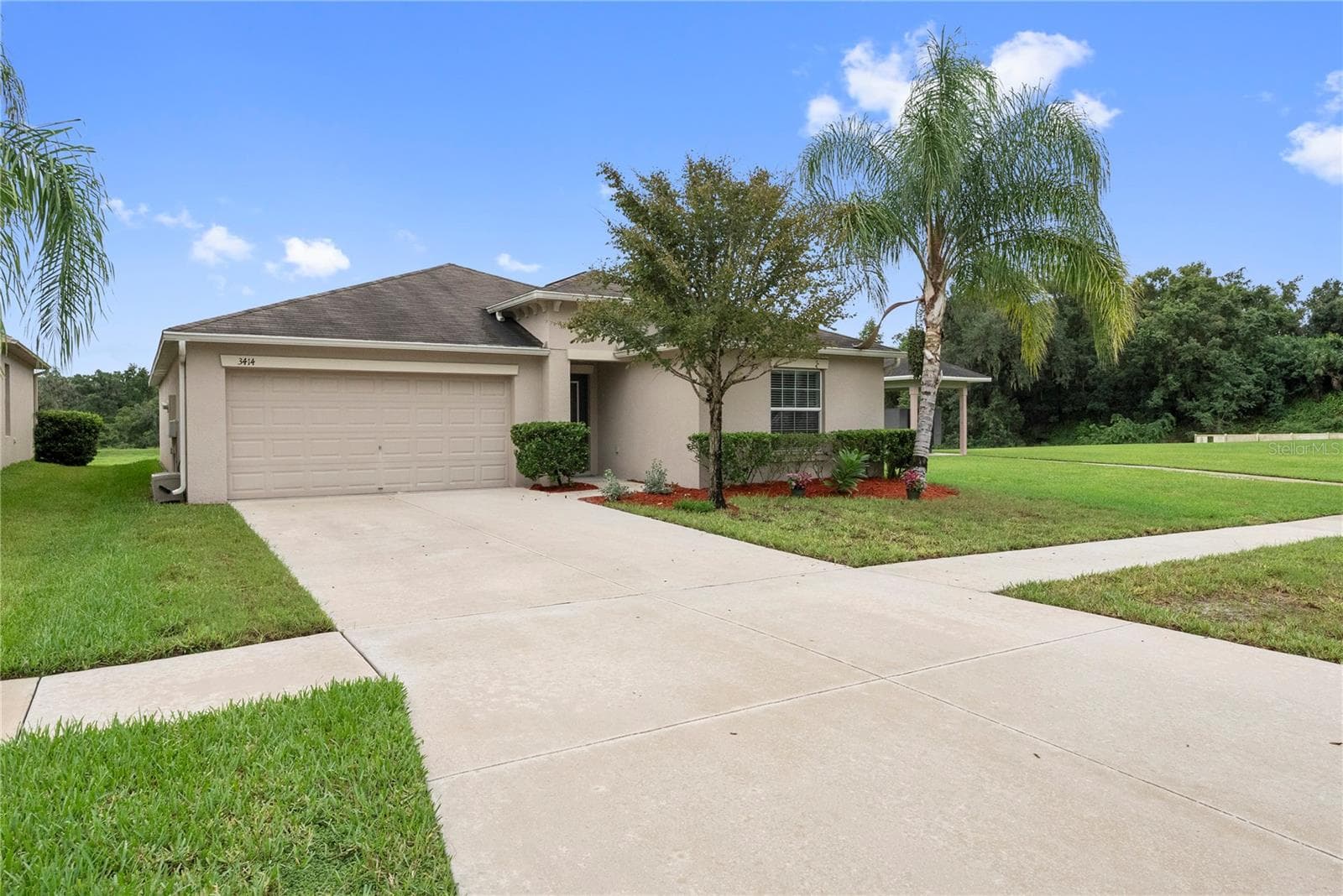 Single Family Residence at 3414 KEARSNEY ABBEY CIR, DOVER, photo 2 of 44
