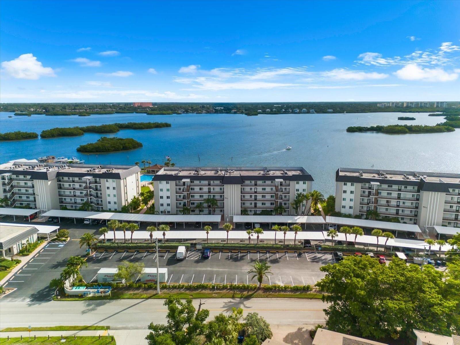 Condominium at 8911 MIDNIGHT PASS RD #511, SARASOTA, photo 30 of 78