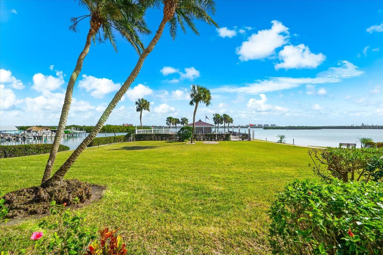 Condominium at 8911 MIDNIGHT PASS RD #511, SARASOTA, photo 48 of 78
