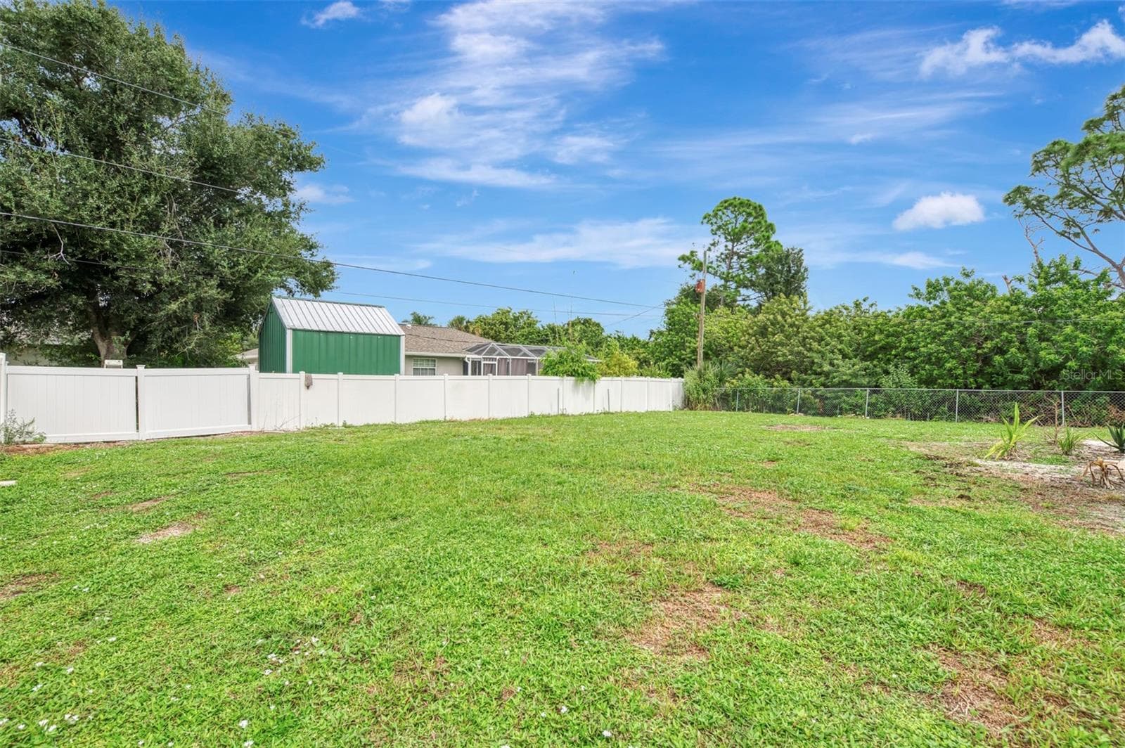 Fenced - 11036 JACQUELINE AVE, ENGLEWOOD