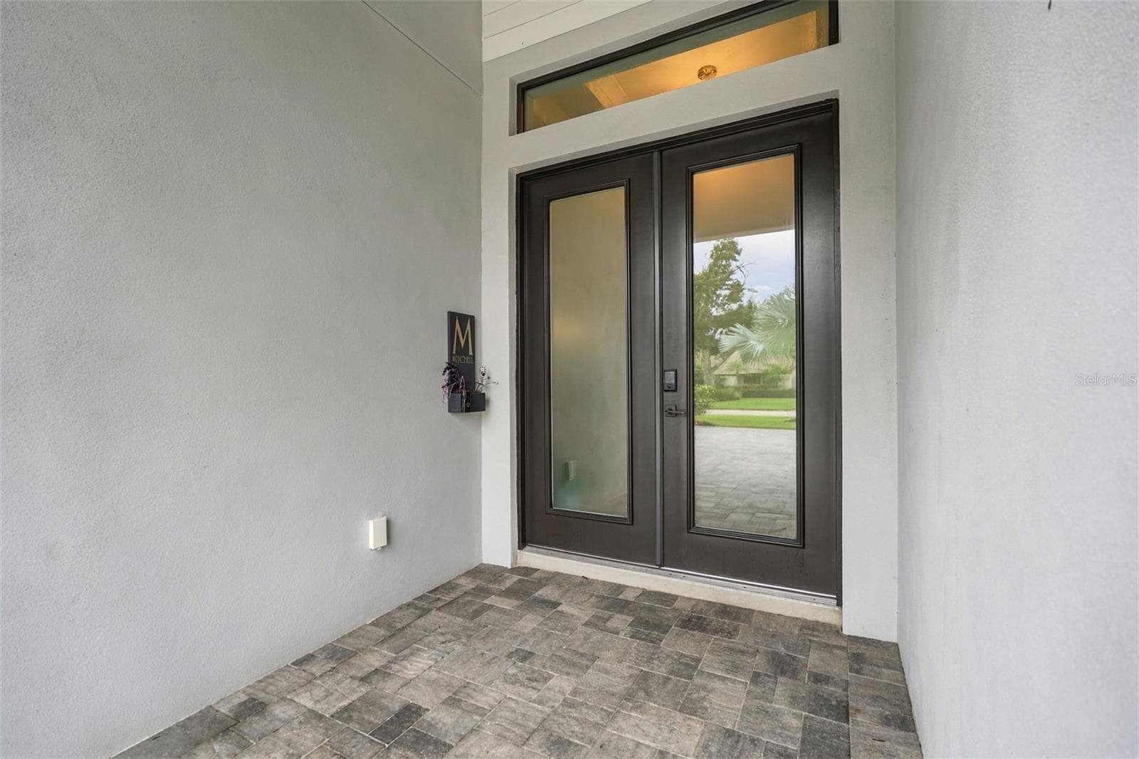 Single Family Residence at 3946 COUNTRY VIEW DR, SARASOTA, photo 4 of 98