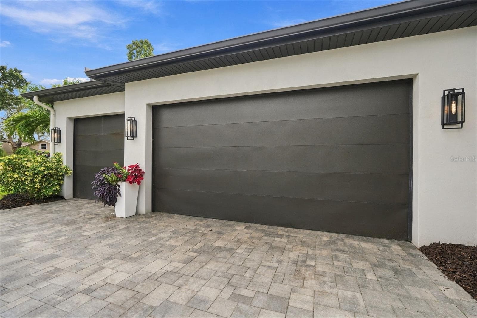 Single Family Residence at 3946 COUNTRY VIEW DR, SARASOTA, photo 5 of 98