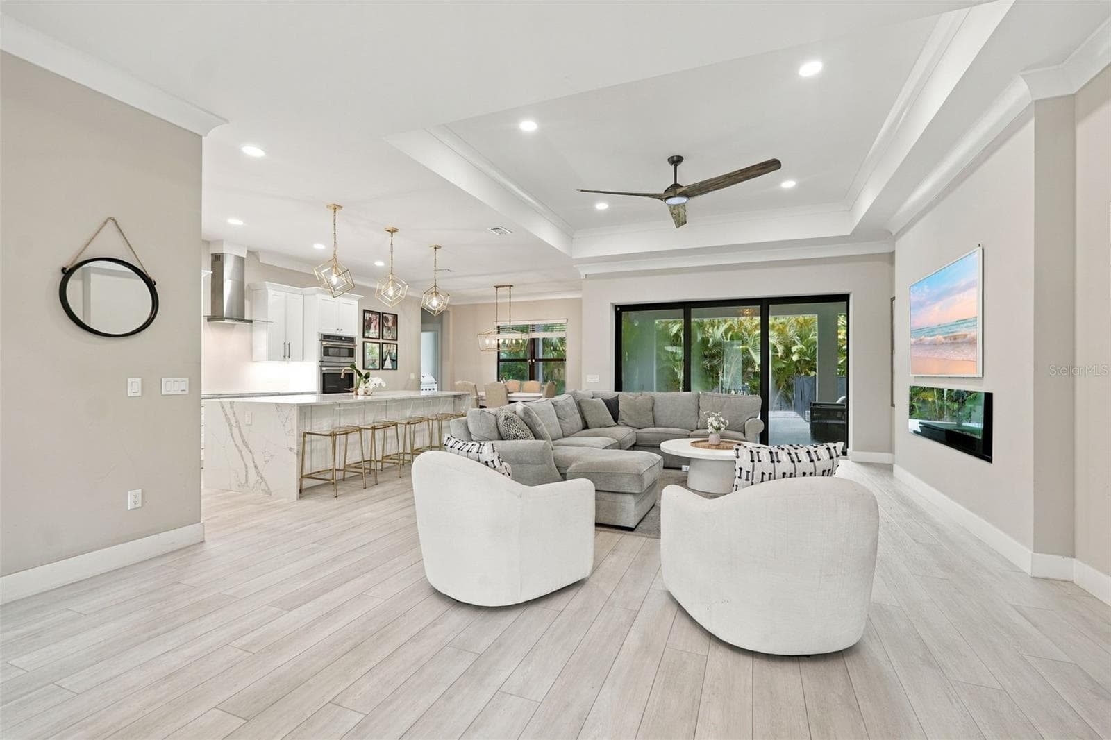 Single Family Residence at 3946 COUNTRY VIEW DR, SARASOTA, photo 13 of 98