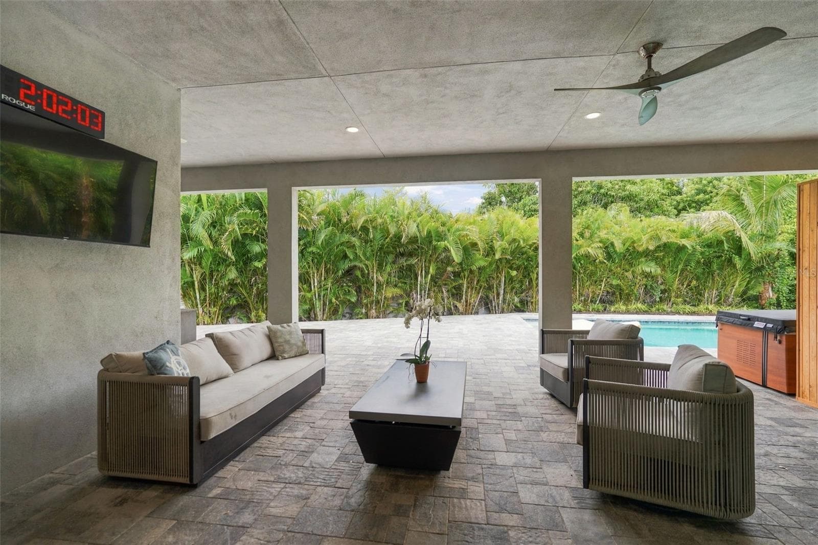 Single Family Residence at 3946 COUNTRY VIEW DR, SARASOTA, photo 67 of 98