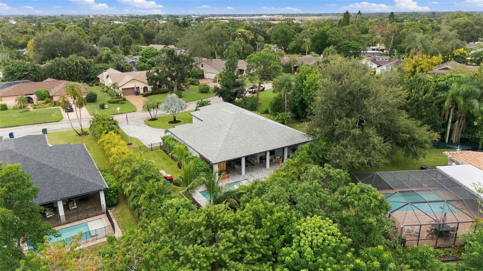 Single Family Residence at 3946 COUNTRY VIEW DR, SARASOTA, photo 85 of 98