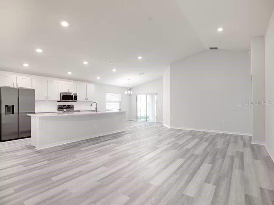 Single Family Residence at 12336 ALTEZA CIR, RIVERVIEW, photo 5 of 11