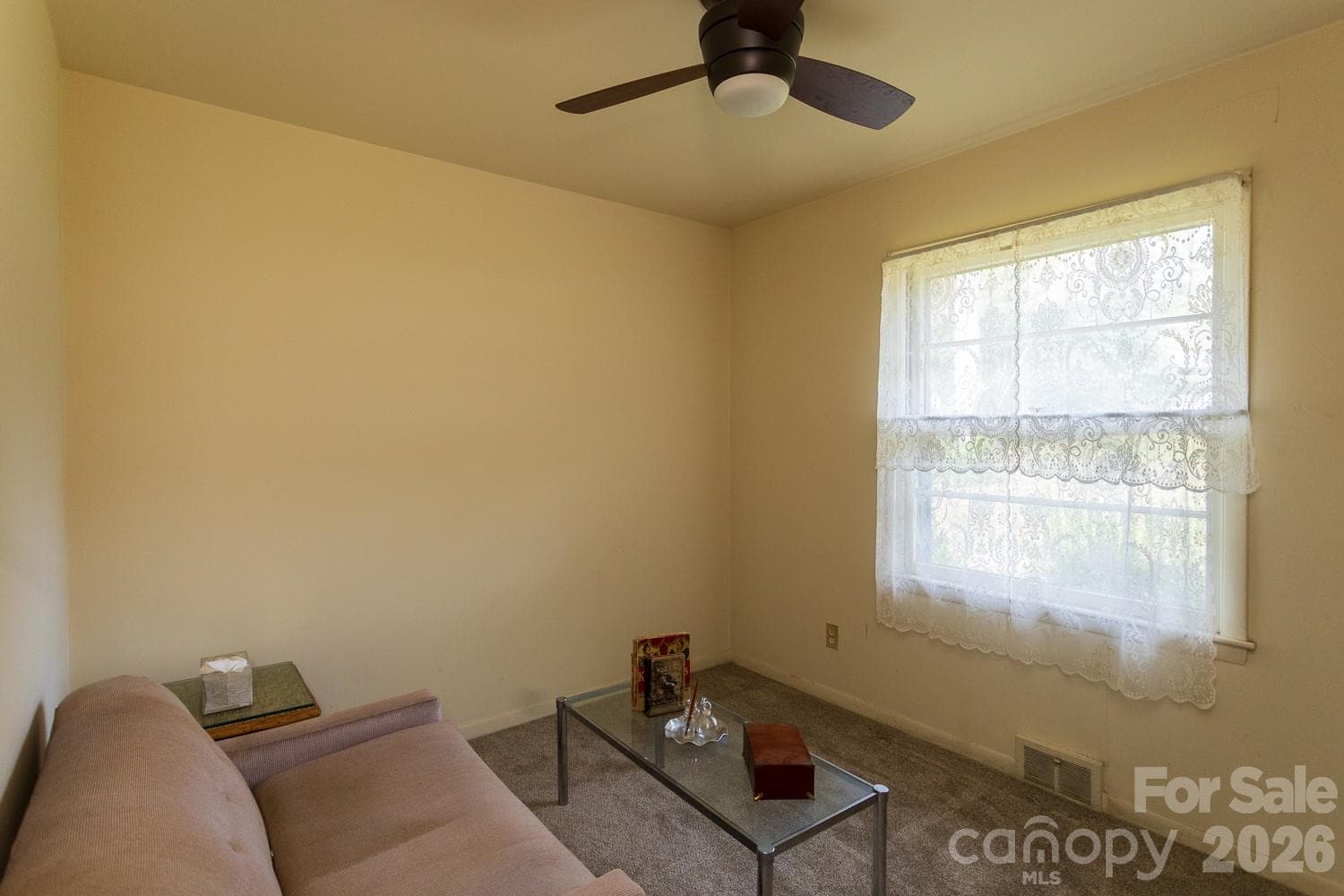 Single Family Residence at 8 Governors Court, Asheville, photo 16 of 24