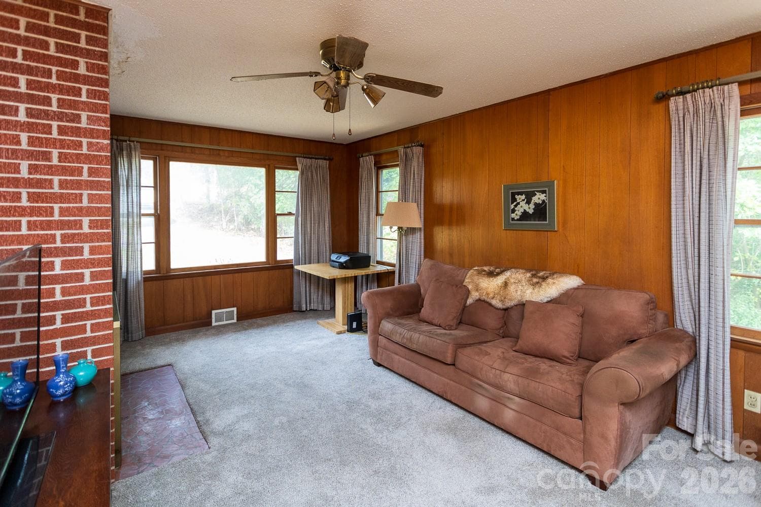 Single Family Residence at 8 Governors Court, Asheville, photo 18 of 24
