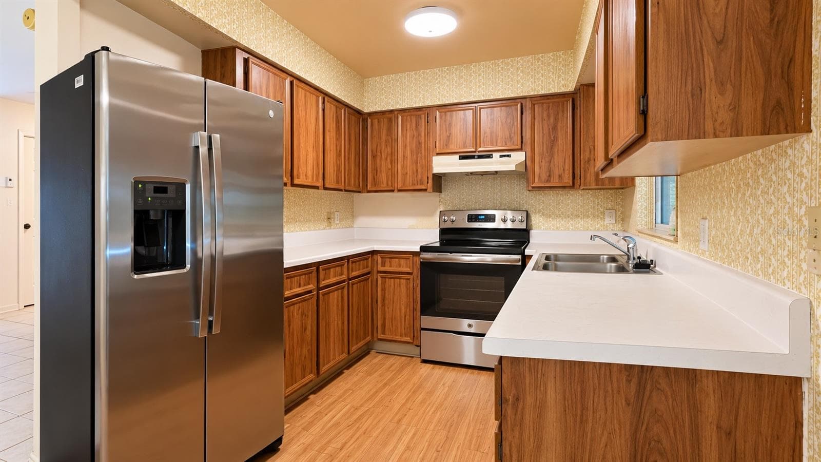 Single Family Residence at 135 OAXACA LN, KISSIMMEE, photo 3 of 27