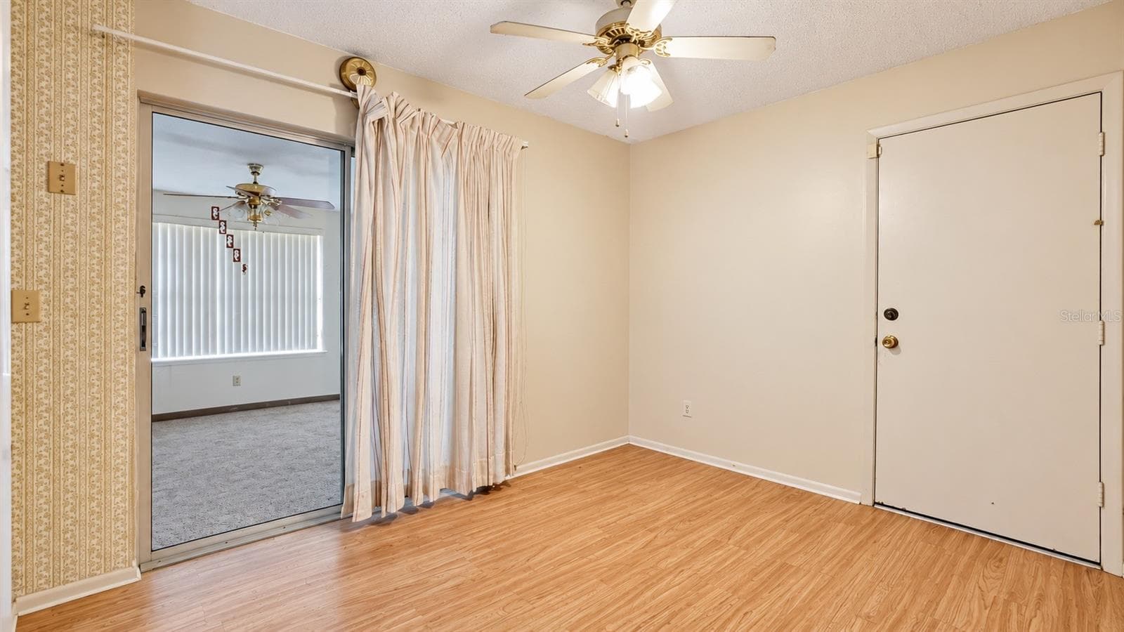 Single Family Residence at 135 OAXACA LN, KISSIMMEE, photo 15 of 27