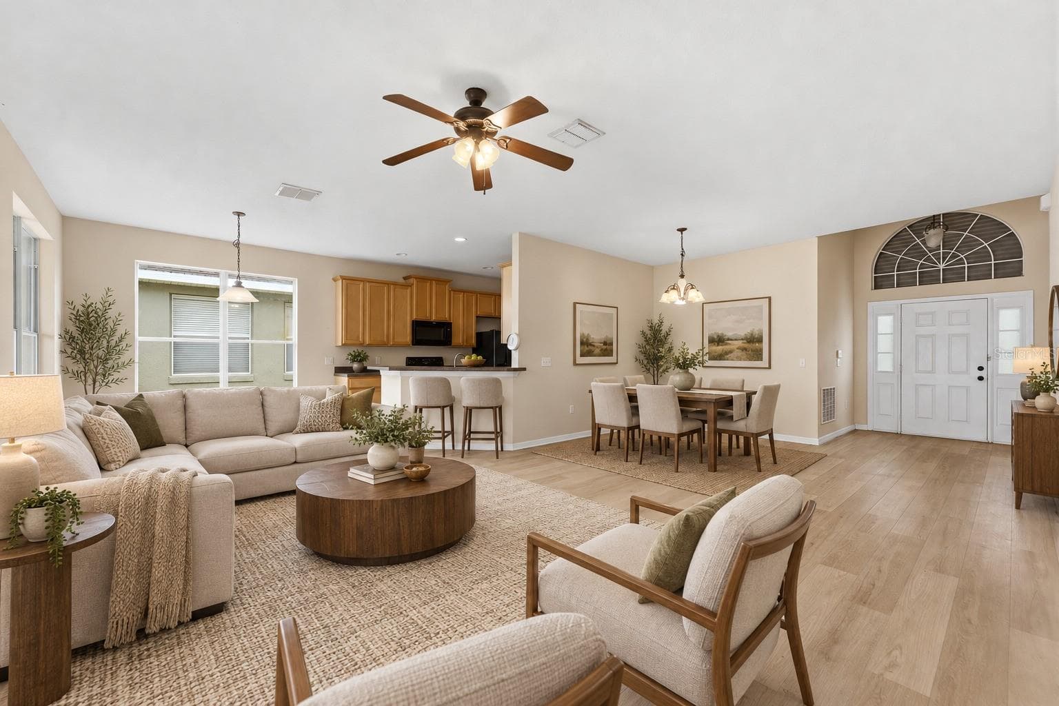 Single Family Residence at 185 VENETIAN BAY CIR, SANFORD, photo 6 of 41