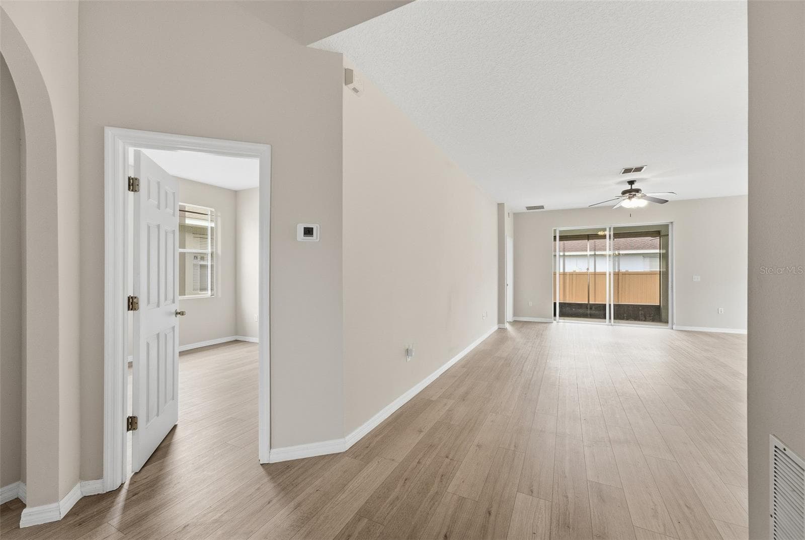 Single Family Residence at 185 VENETIAN BAY CIR, SANFORD, photo 23 of 41