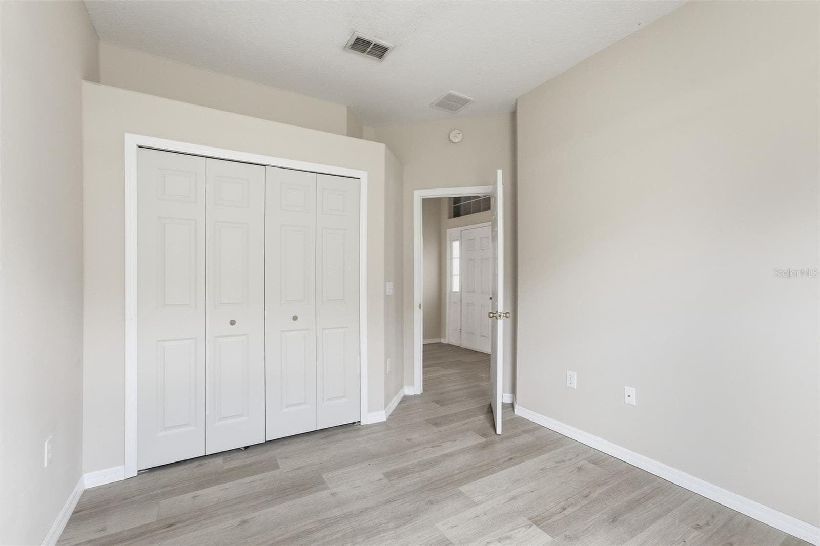 Single Family Residence at 185 VENETIAN BAY CIR, SANFORD, photo 30 of 41