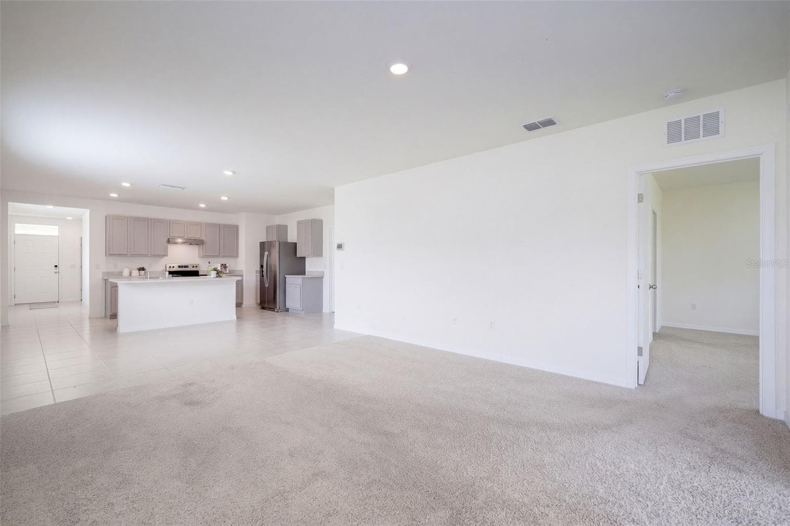 Living Room - 2415 BRASSIE CT, WINTER HAVEN
