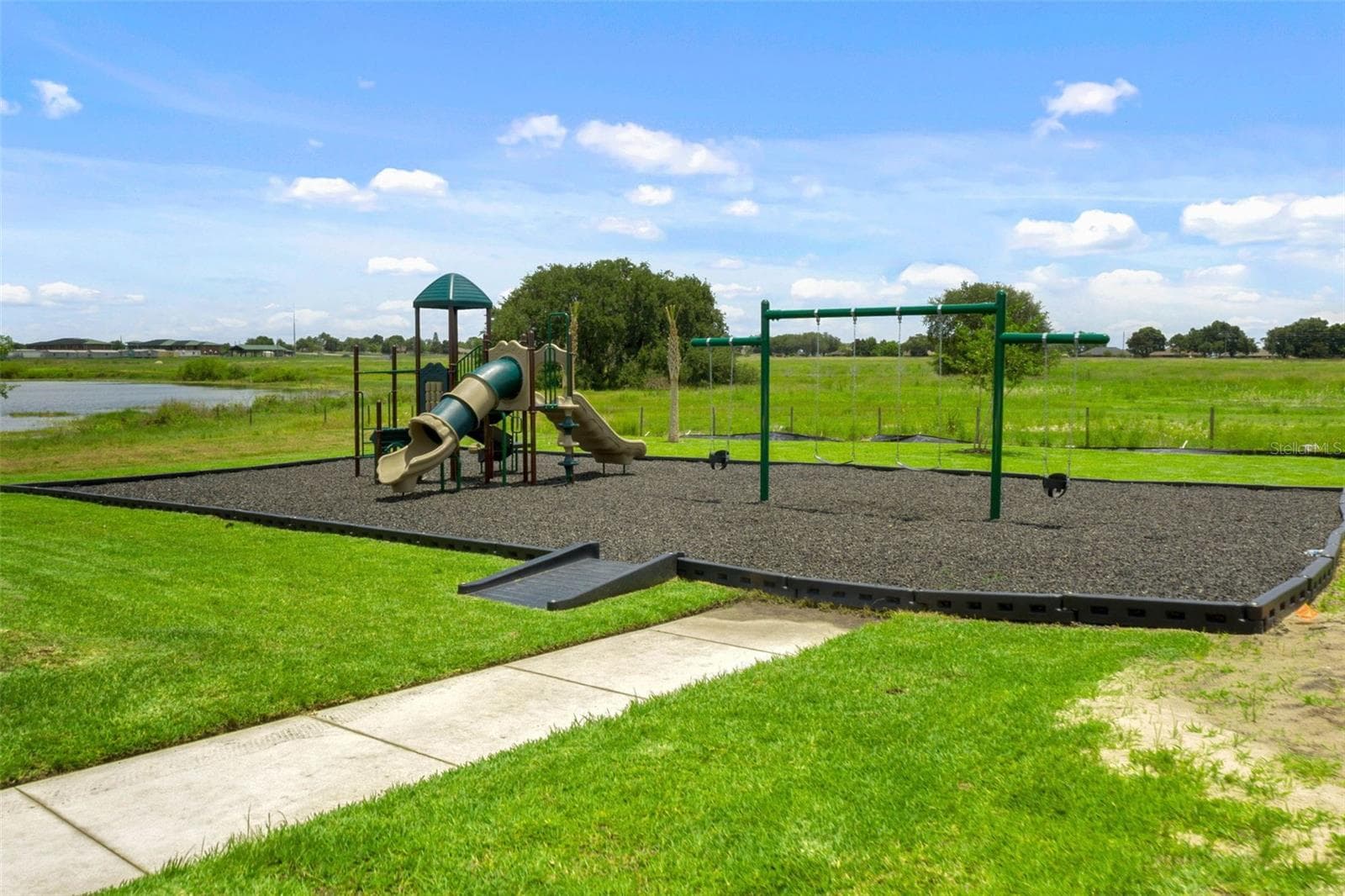 Community Play Ground - 2415 BRASSIE CT, WINTER HAVEN