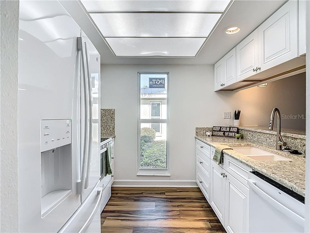 Condominium at 11268 W Bayshore DR, CRYSTALRIVER FL 34429, Crystal River, photo 4 of 70