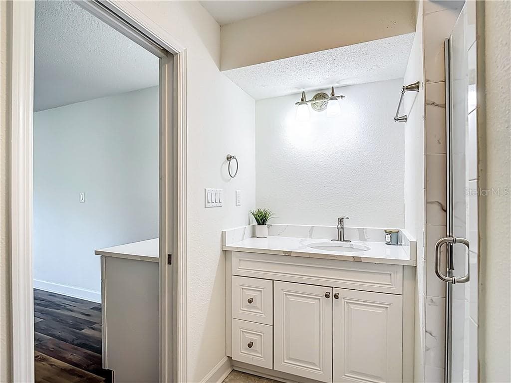Condominium at 11268 W Bayshore DR, CRYSTALRIVER FL 34429, Crystal River, photo 9 of 70