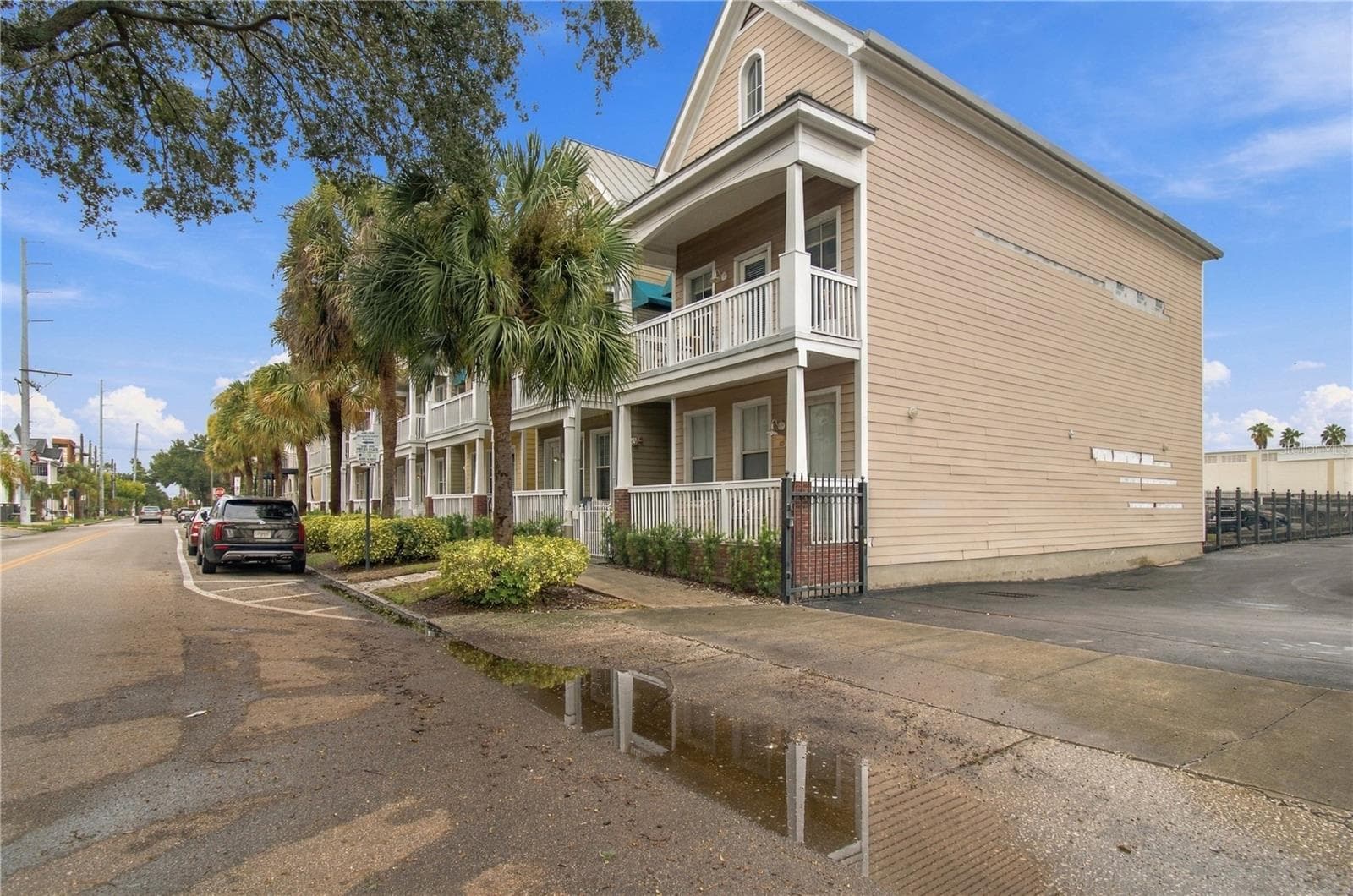 Condominium at 2002 E 5TH AVE #114, TAMPA, photo 57 of 61