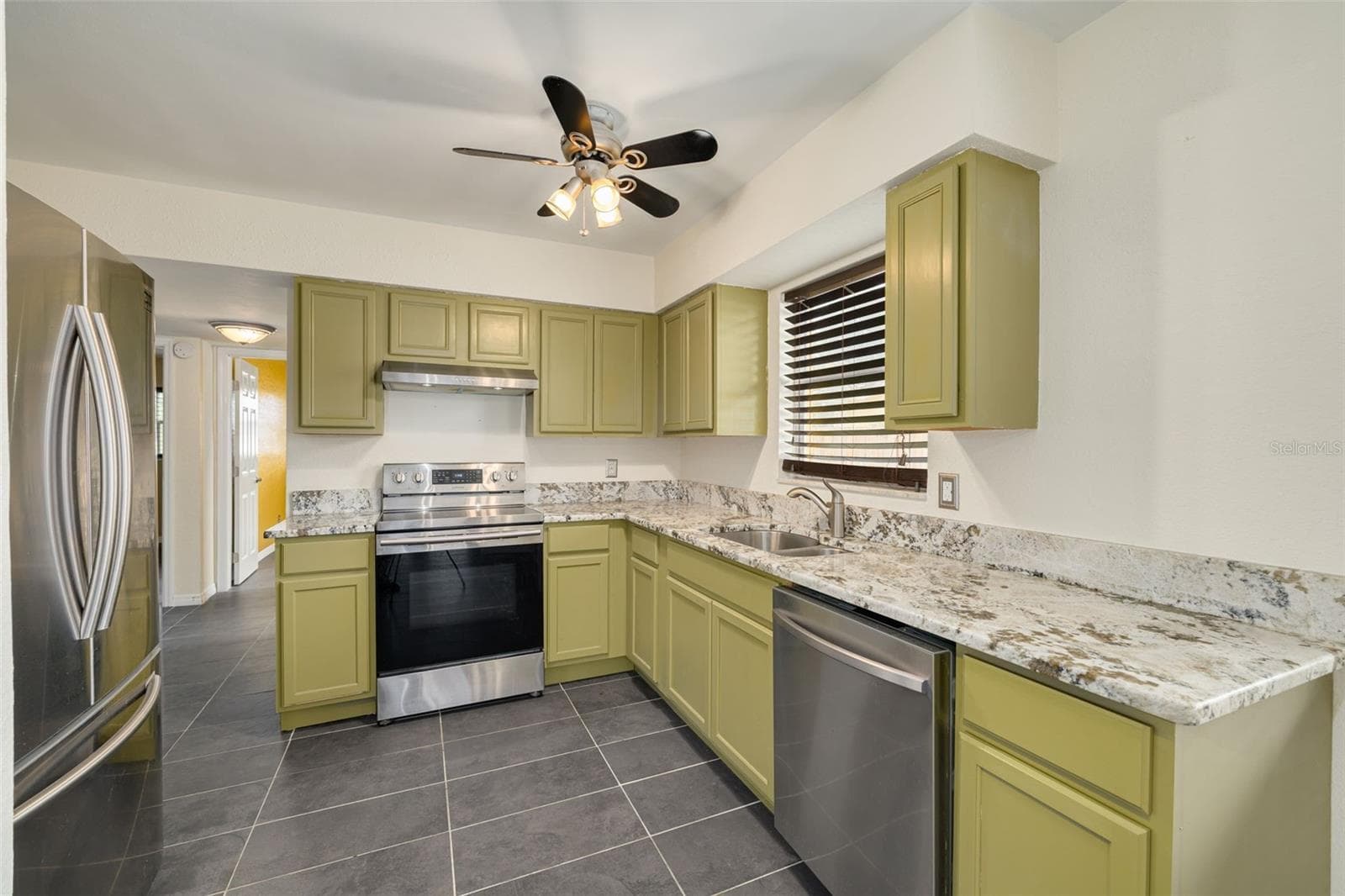 Single Family Residence at 1345 39TH ST N, ST PETERSBURG, photo 11 of 34