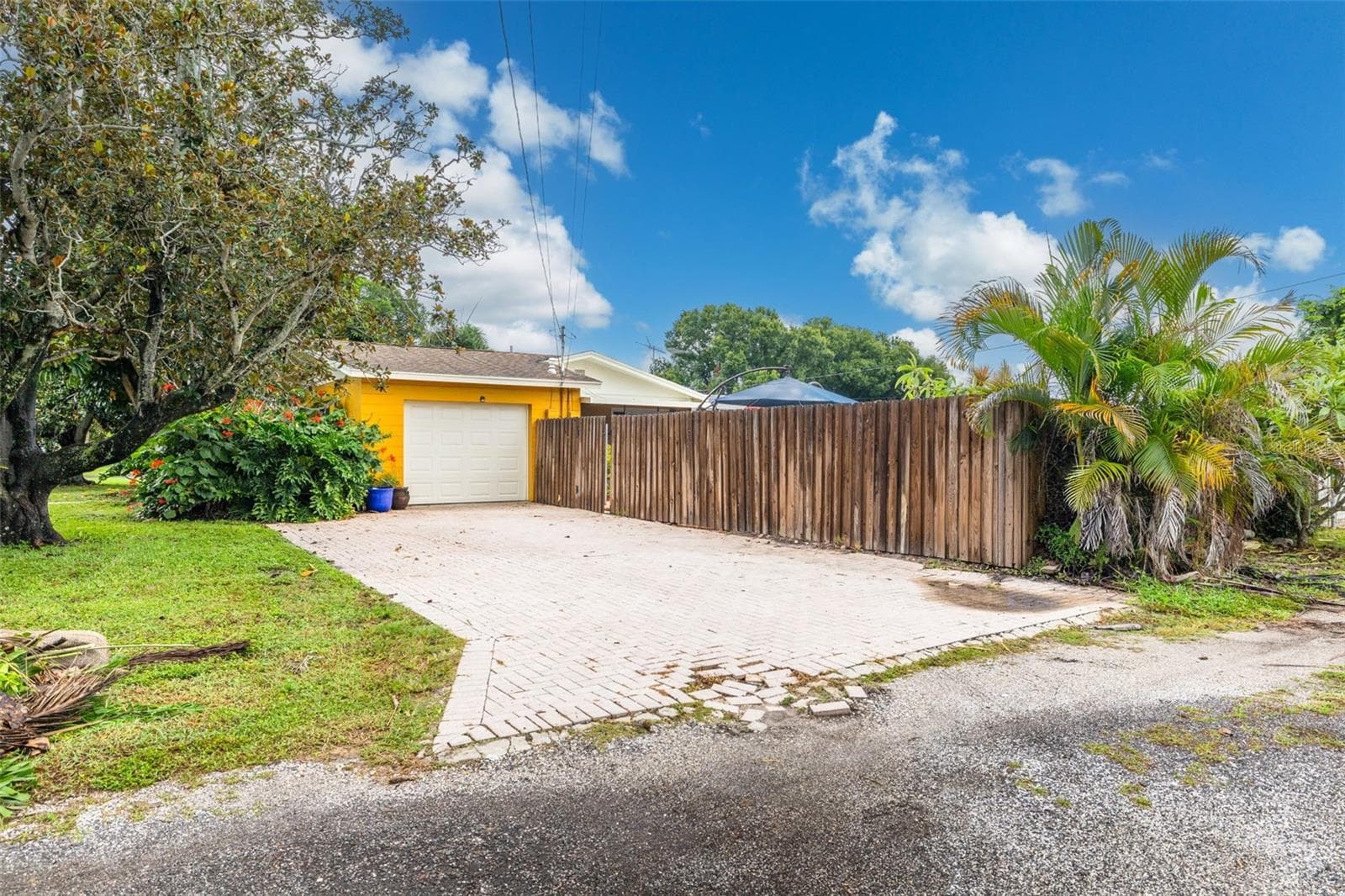 Single Family Residence at 1345 39TH ST N, ST PETERSBURG, photo 31 of 34