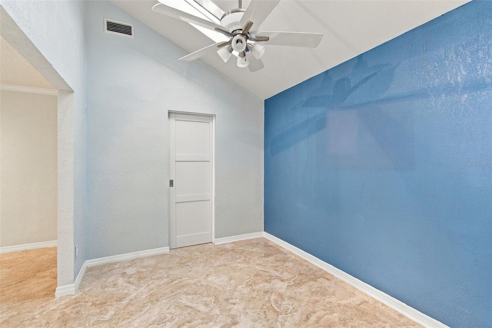Another view. That door opens to the Primary walk-in closet. - 2254 HERON CIR, CLEARWATER