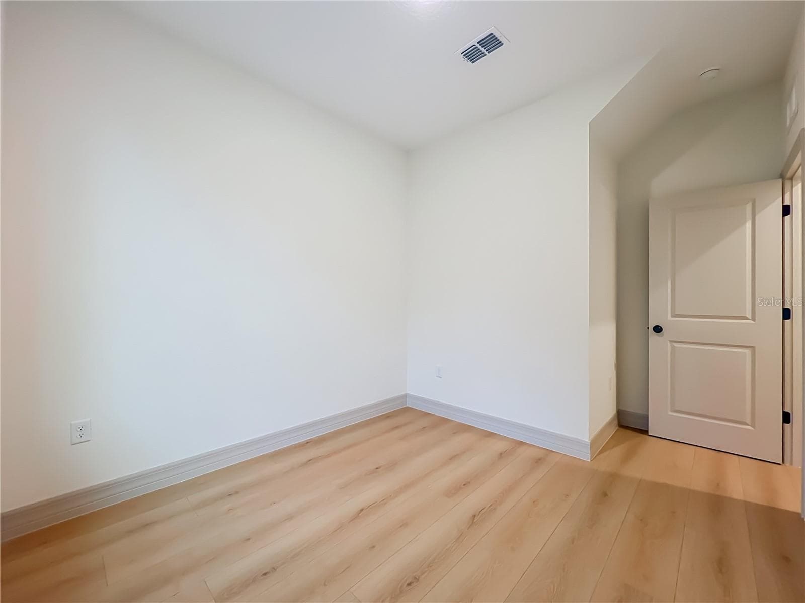 Single Family Residence at 199 NORTHMOOR RD, CASSELBERRY, photo 27 of 84