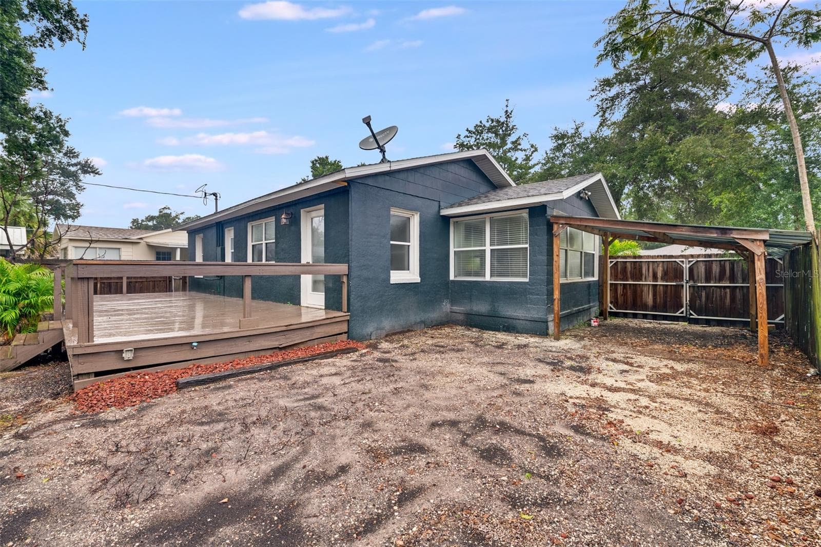 Single Family Residence at 1010 W BERRY AVE, TAMPA, photo 31 of 41