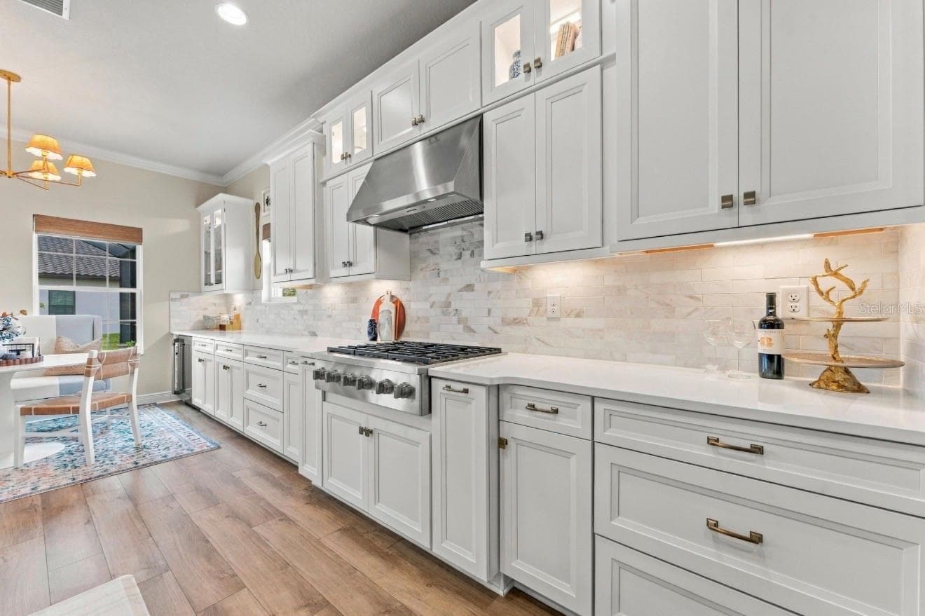 Single Family Residence at 14985 RIDER PASS DR, LITHIA, photo 16 of 39