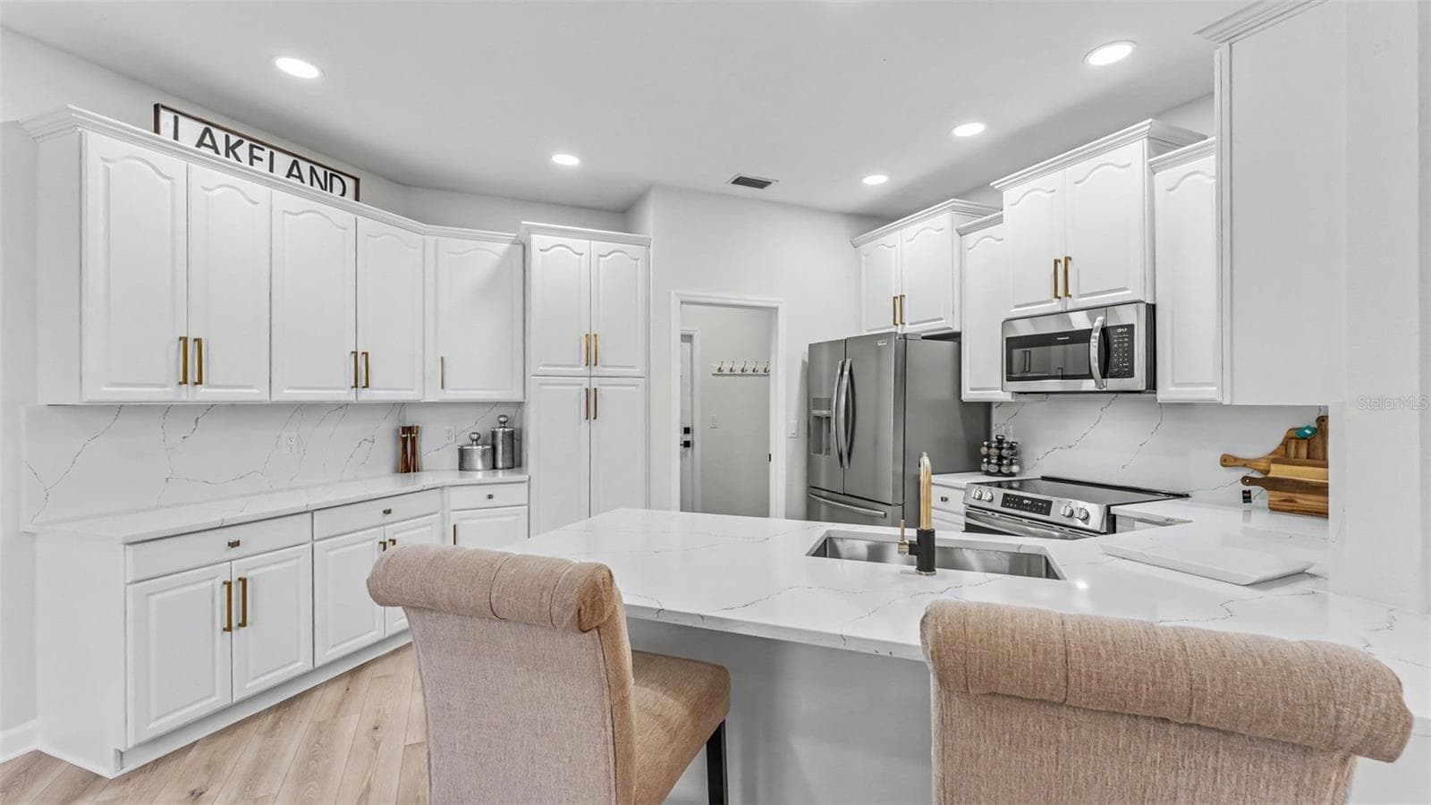 Single Family Residence at 2514 COLONEL FORD DR, LAKELAND, photo 14 of 55