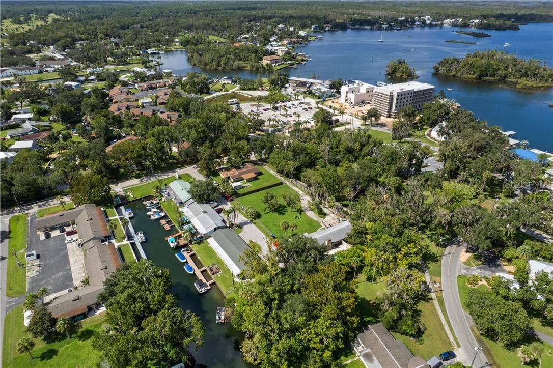 Single Family Residence at 149 & 151 SE Paradise Point RD, CRYSTALRIVER FL 34429, Crystal River, photo 11 of 109
