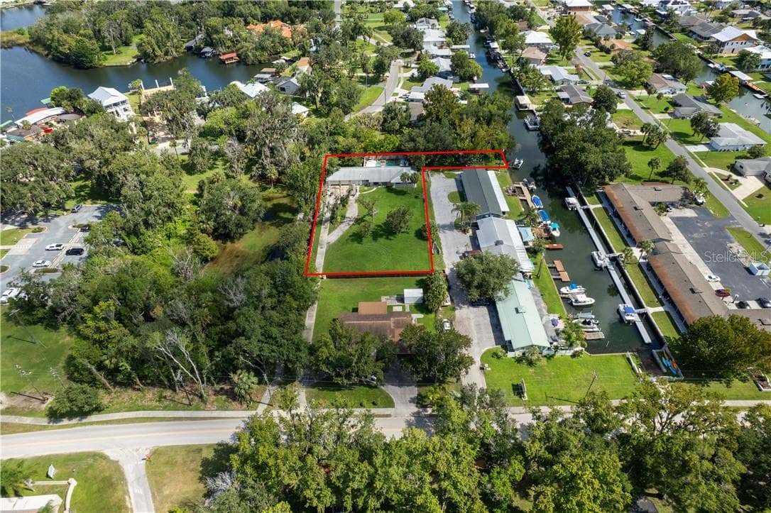 Single Family Residence at 149 & 151 SE Paradise Point RD, CRYSTALRIVER FL 34429, Crystal River, photo 25 of 109