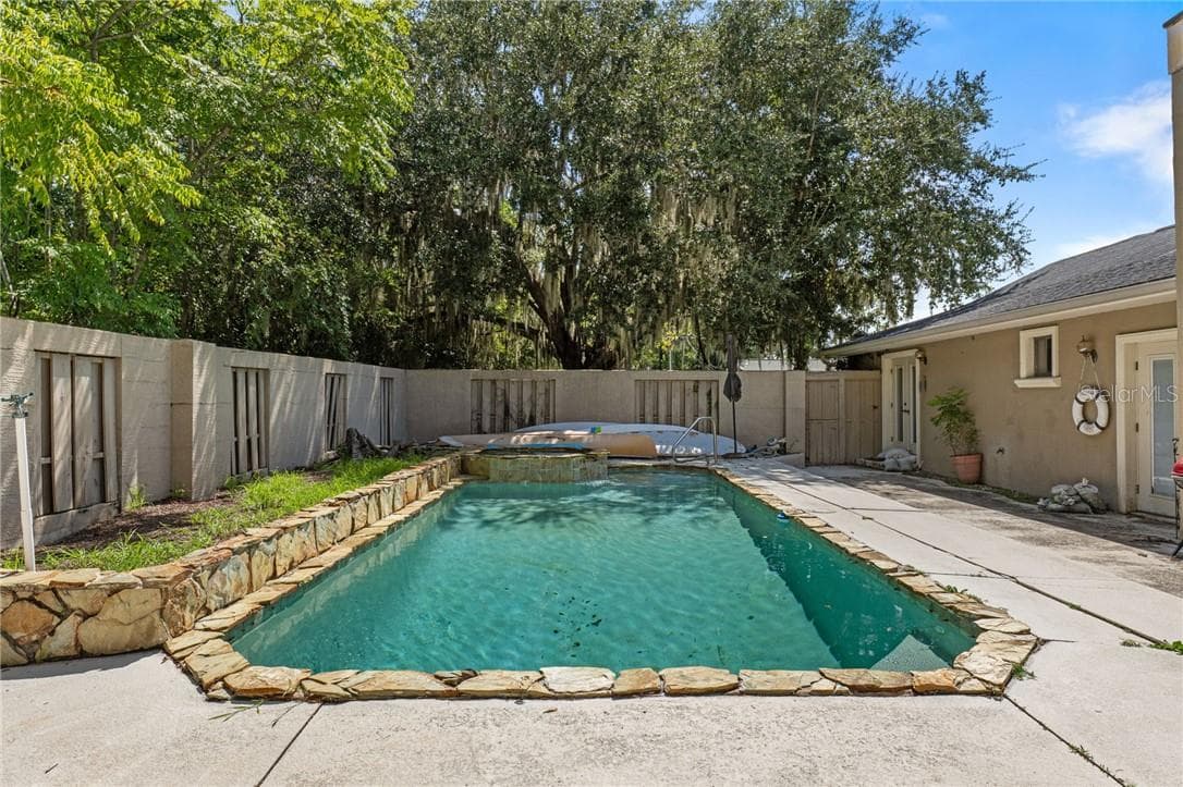 Single Family Residence at 149 & 151 SE Paradise Point RD, CRYSTALRIVER FL 34429, Crystal River, photo 39 of 109