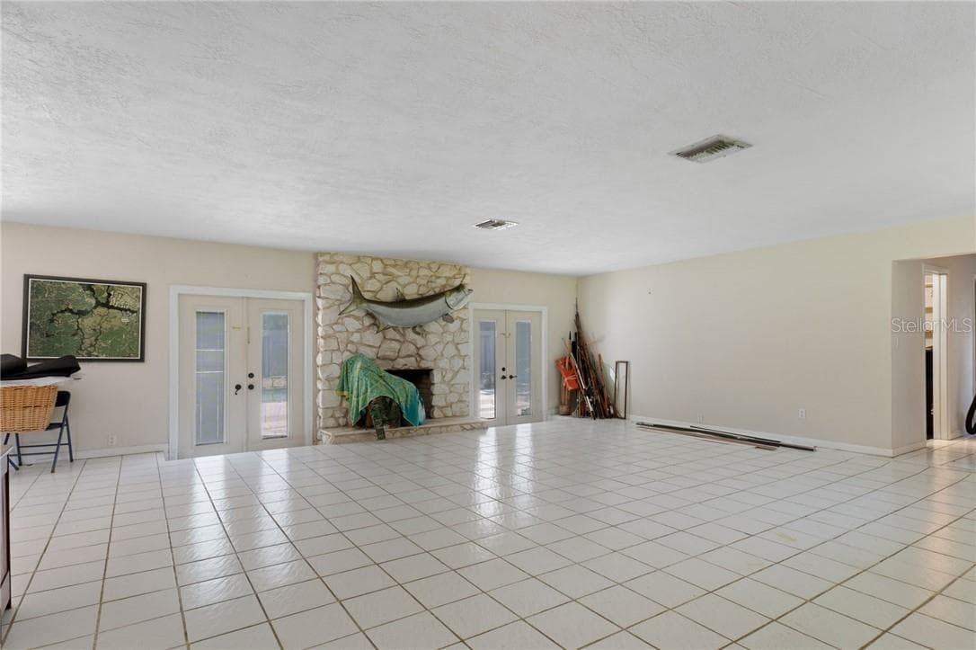 Single Family Residence at 149 & 151 SE Paradise Point RD, CRYSTALRIVER FL 34429, Crystal River, photo 40 of 109