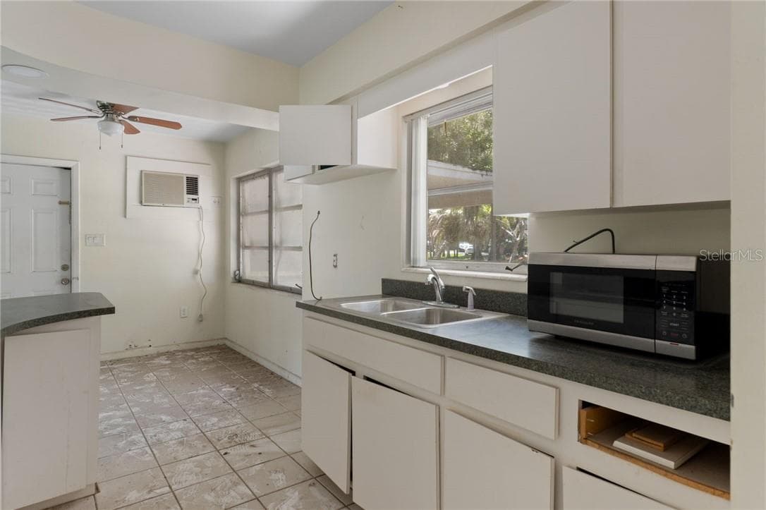 Single Family Residence at 149 & 151 SE Paradise Point RD, CRYSTALRIVER FL 34429, Crystal River, photo 57 of 109