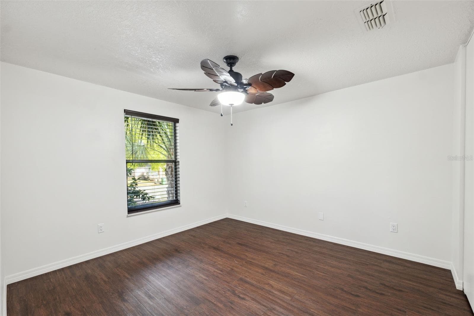 Single Family Residence at 2141 BRENT PL, PALM HARBOR, photo 34 of 42