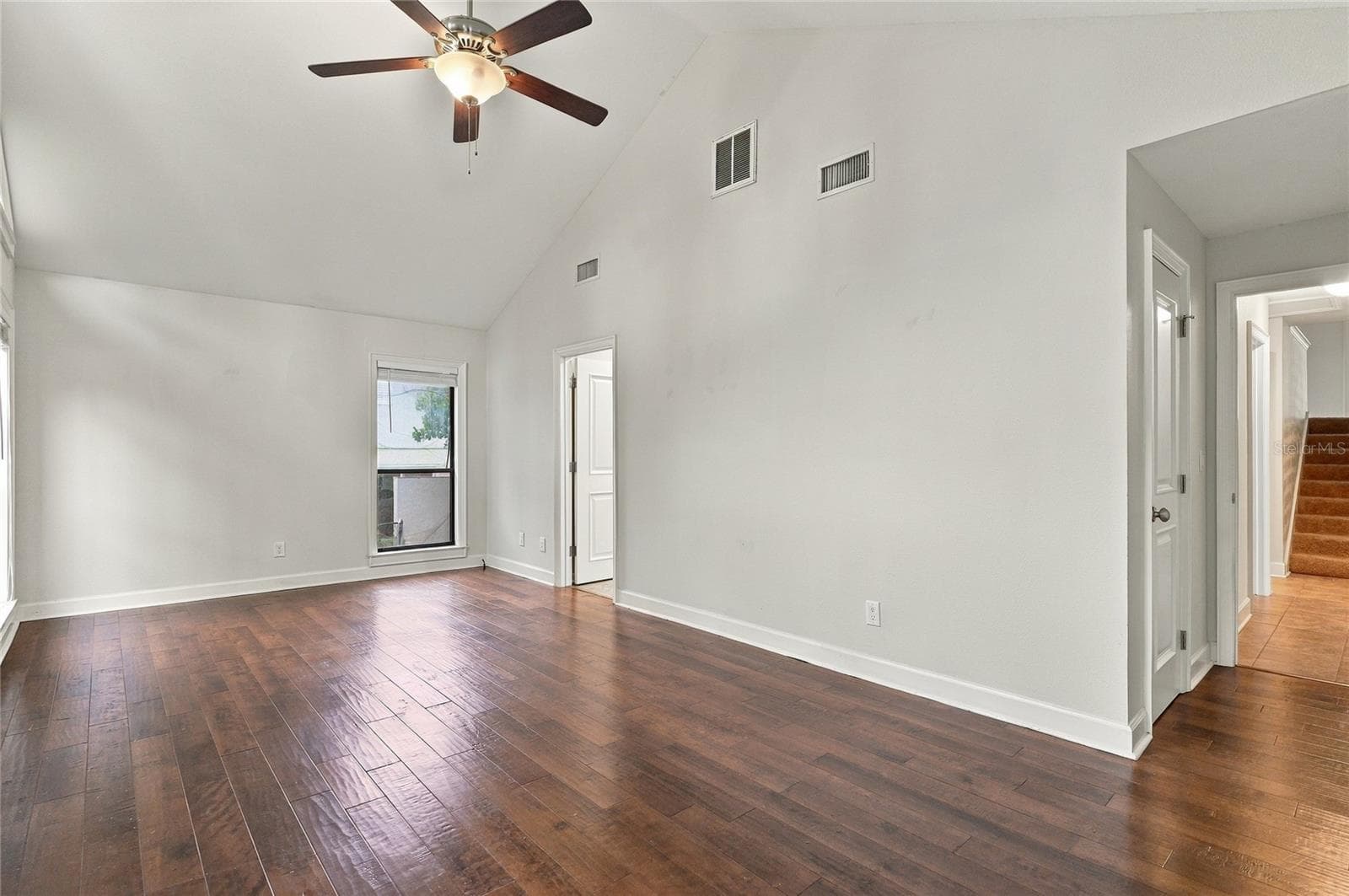 Single Family Residence at 828 BROOKWOOD DR, LAKELAND, photo 32 of 78