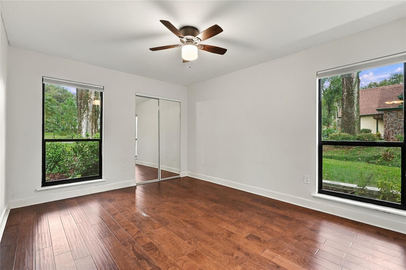 Single Family Residence at 828 BROOKWOOD DR, LAKELAND, photo 47 of 78