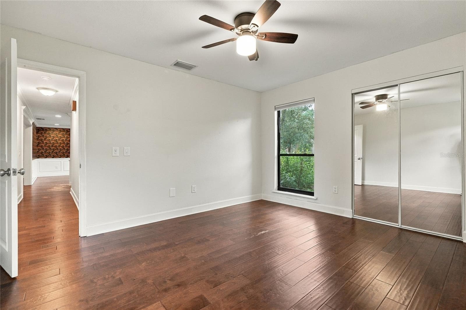 Single Family Residence at 828 BROOKWOOD DR, LAKELAND, photo 48 of 78