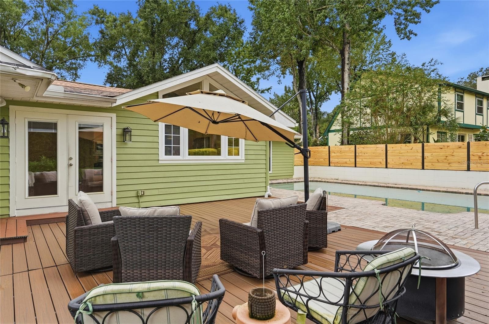 Single Family Residence at 828 BROOKWOOD DR, LAKELAND, photo 67 of 78
