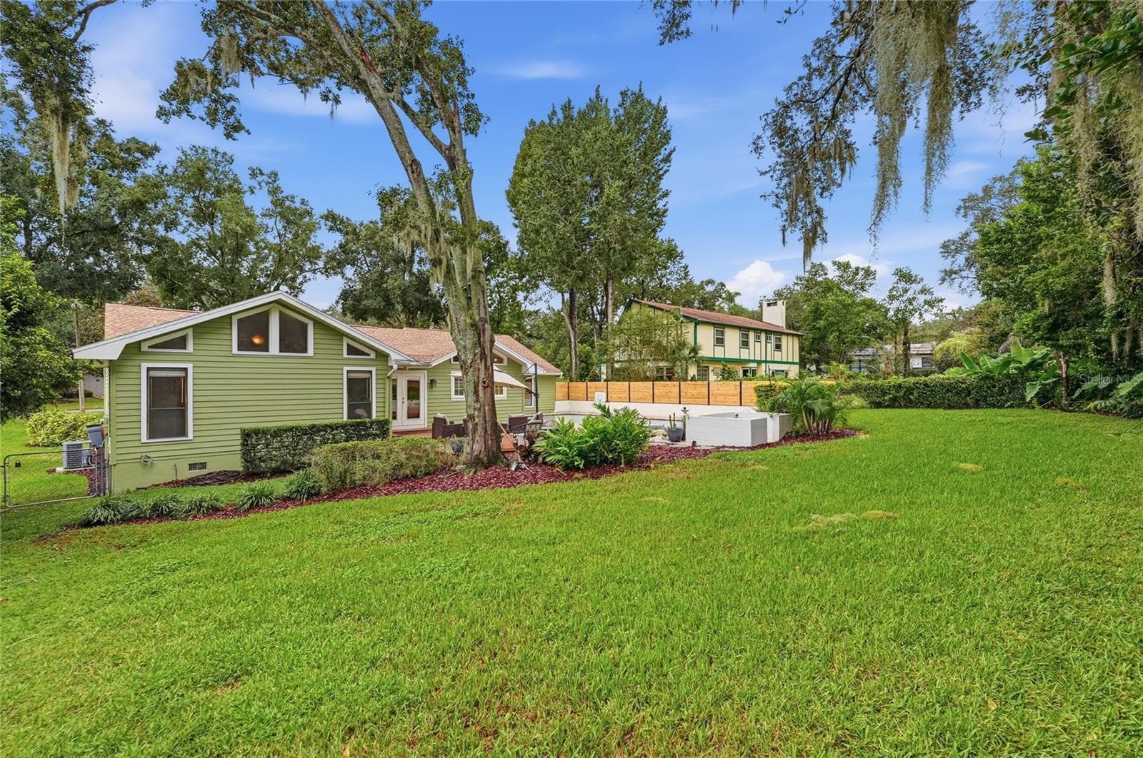 Single Family Residence at 828 BROOKWOOD DR, LAKELAND, photo 71 of 78