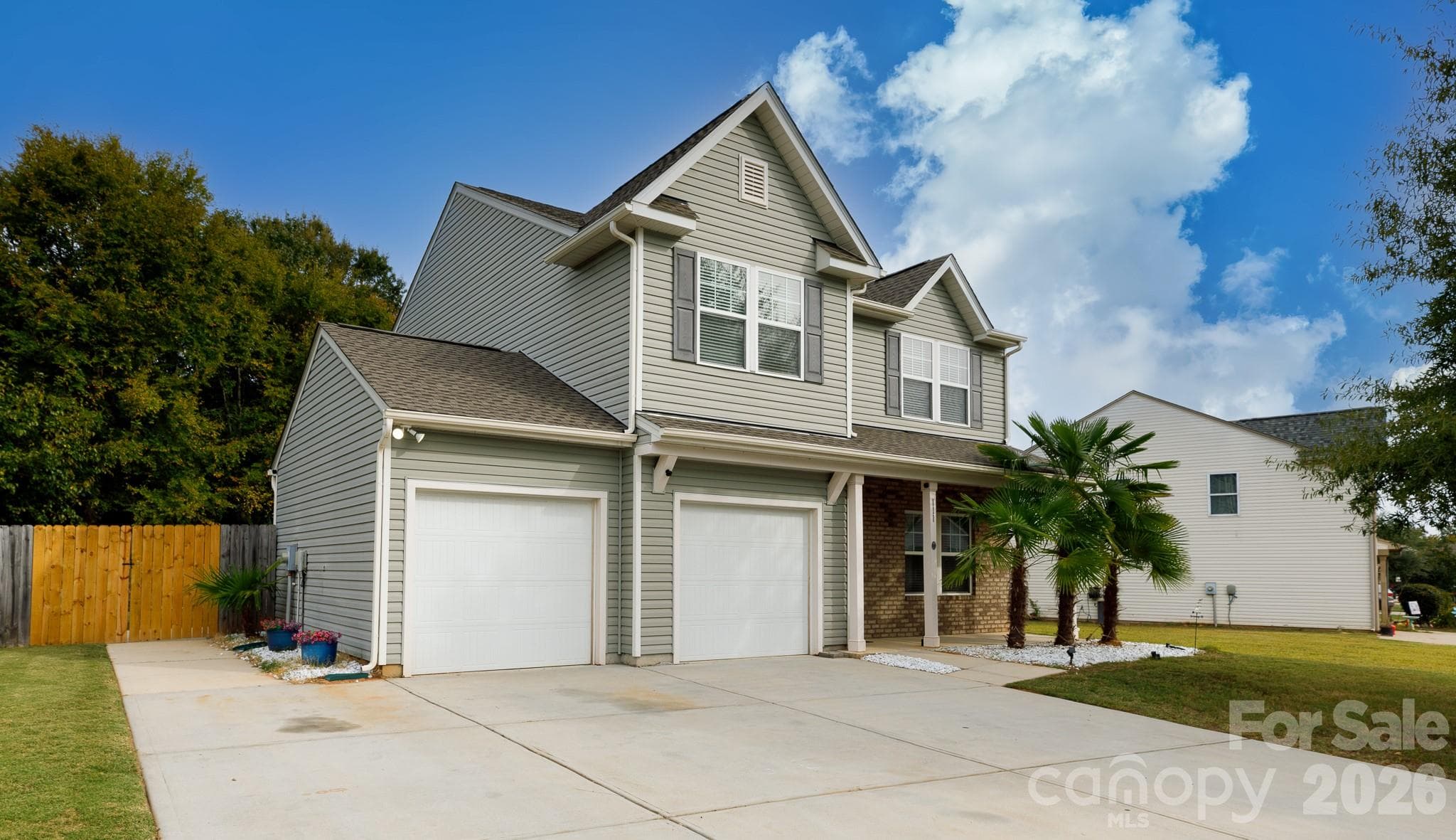 Single Family Residence at 111 Austen Lakes Drive, York, photo 5 of 44