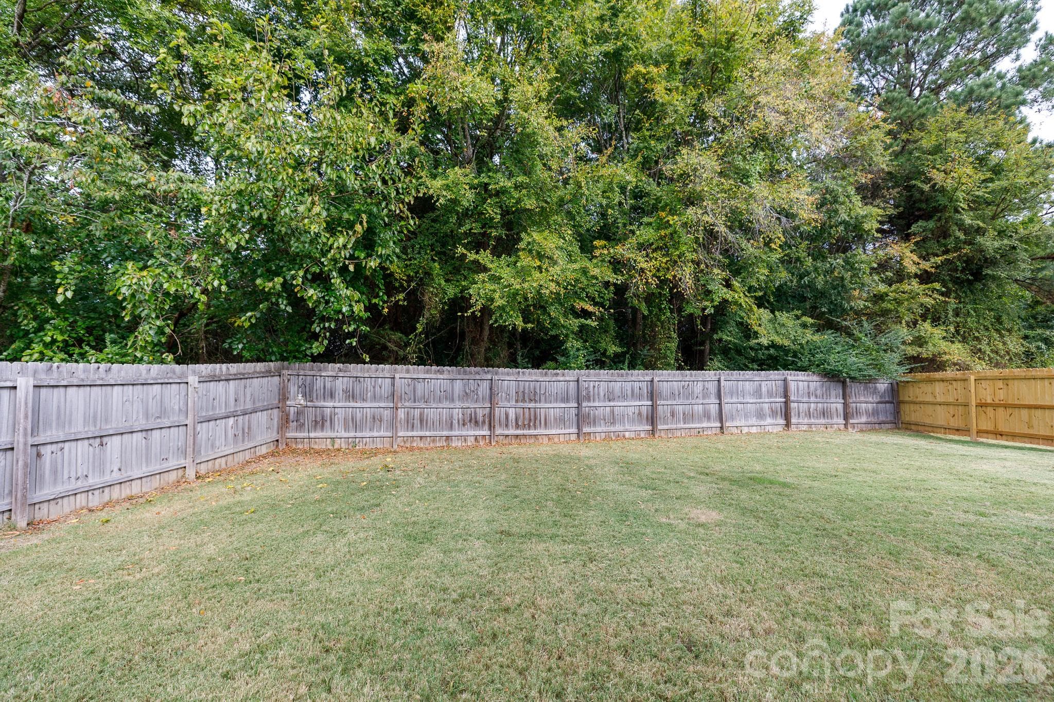 Single Family Residence at 111 Austen Lakes Drive, York, photo 43 of 44