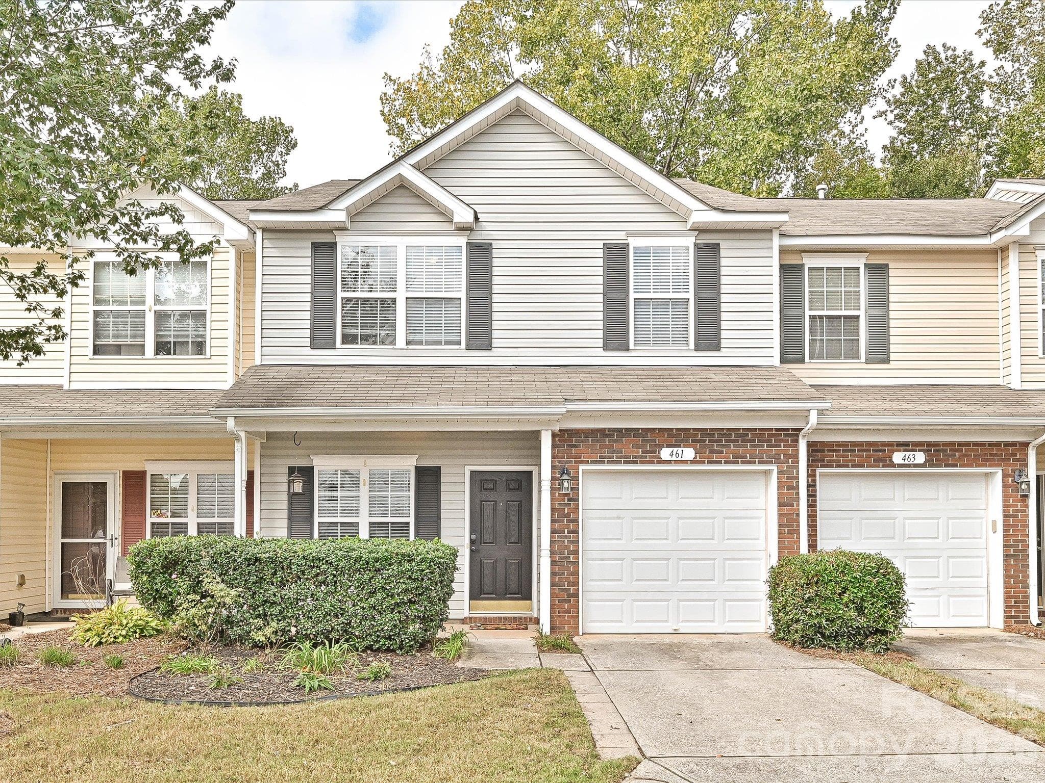 Townhouse at 461 Delta Drive, Fort Mill, photo 2 of 27