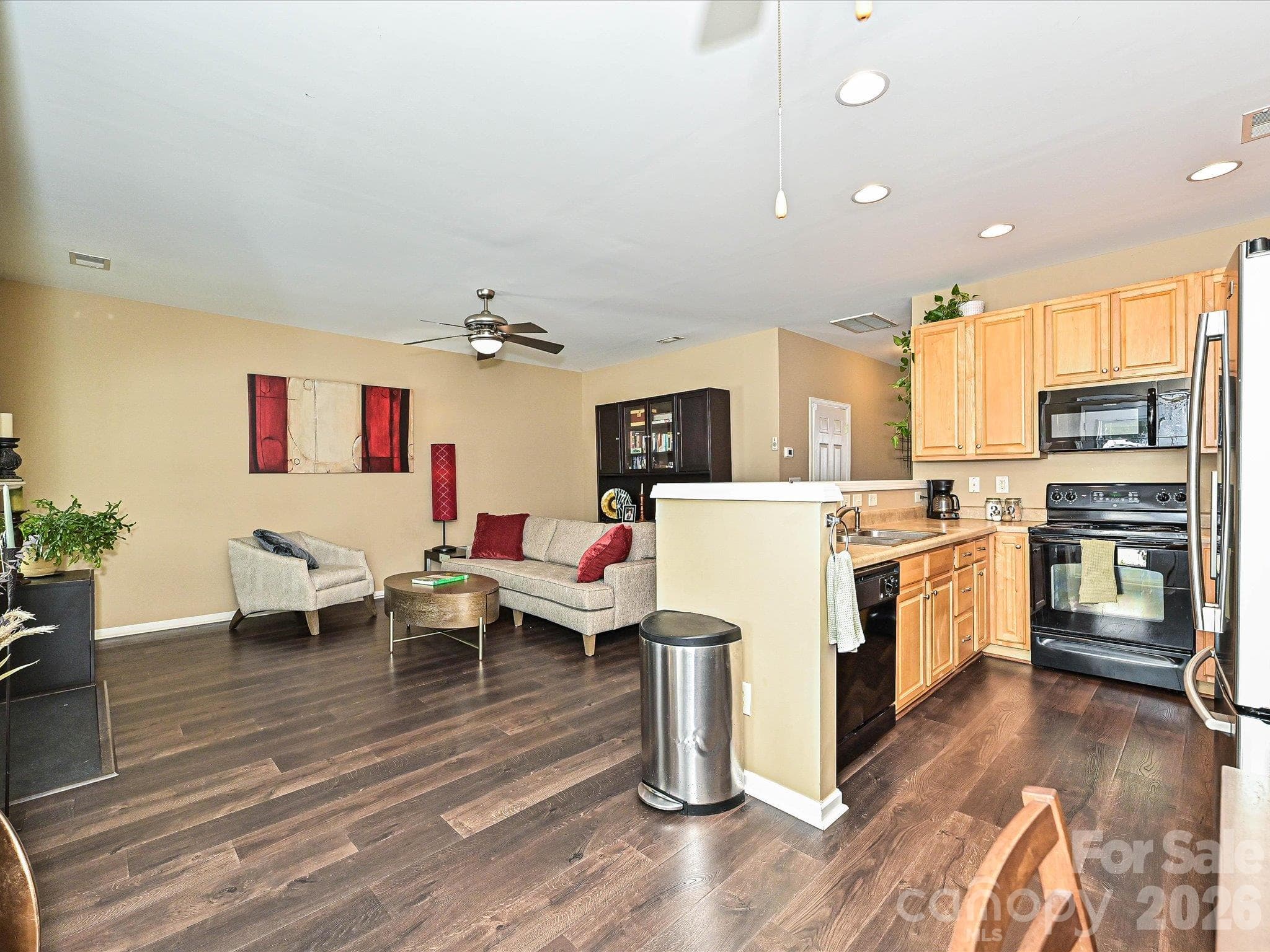 Townhouse at 461 Delta Drive, Fort Mill, photo 12 of 27