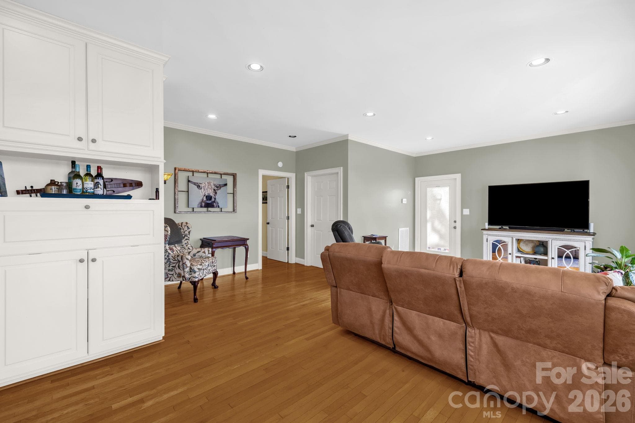 Single Family Residence at 651 Highland Drive, Eden, photo 16 of 42