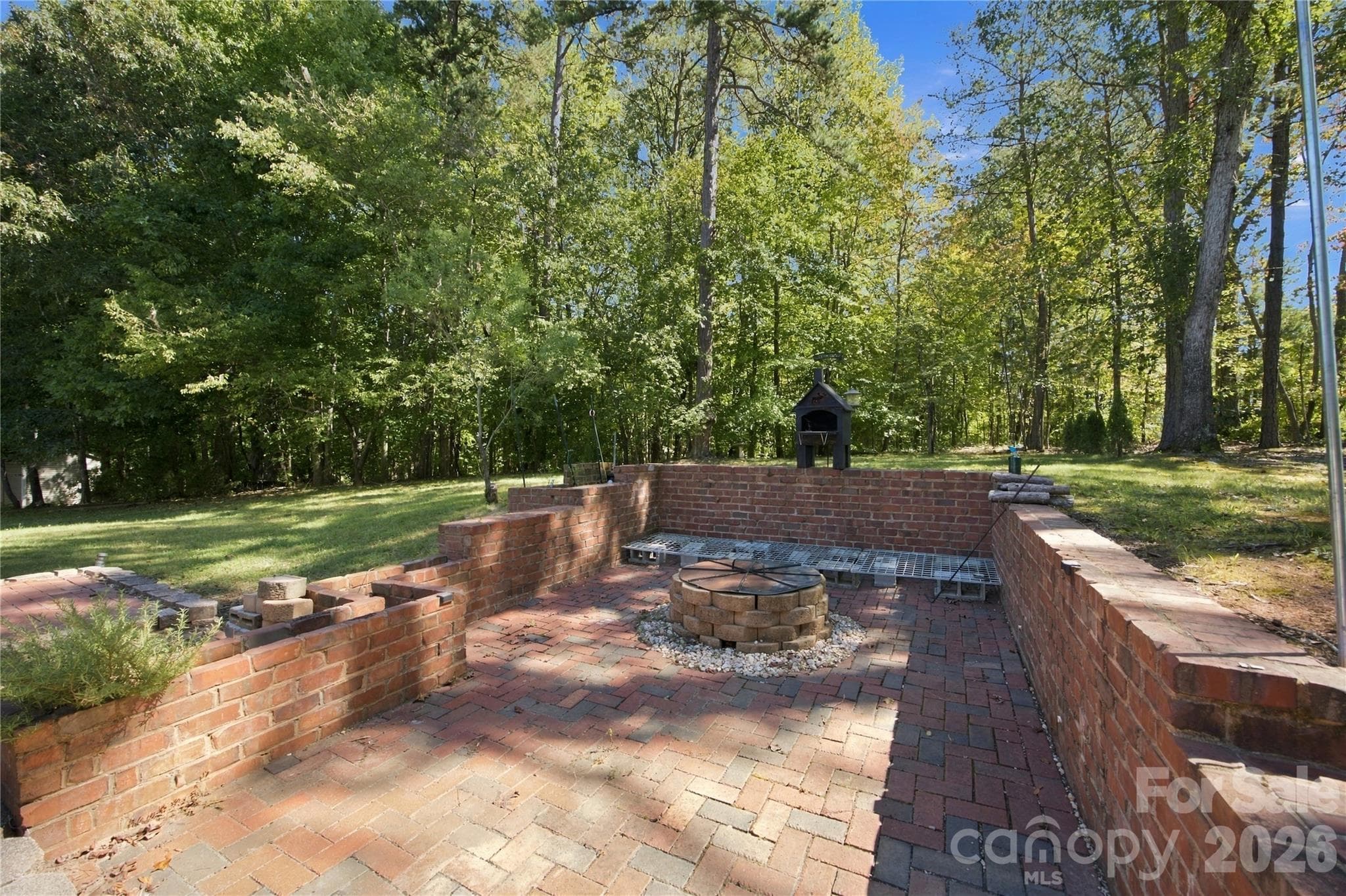 Single Family Residence at 195 Huntly Lane, Mooresville, photo 11 of 36