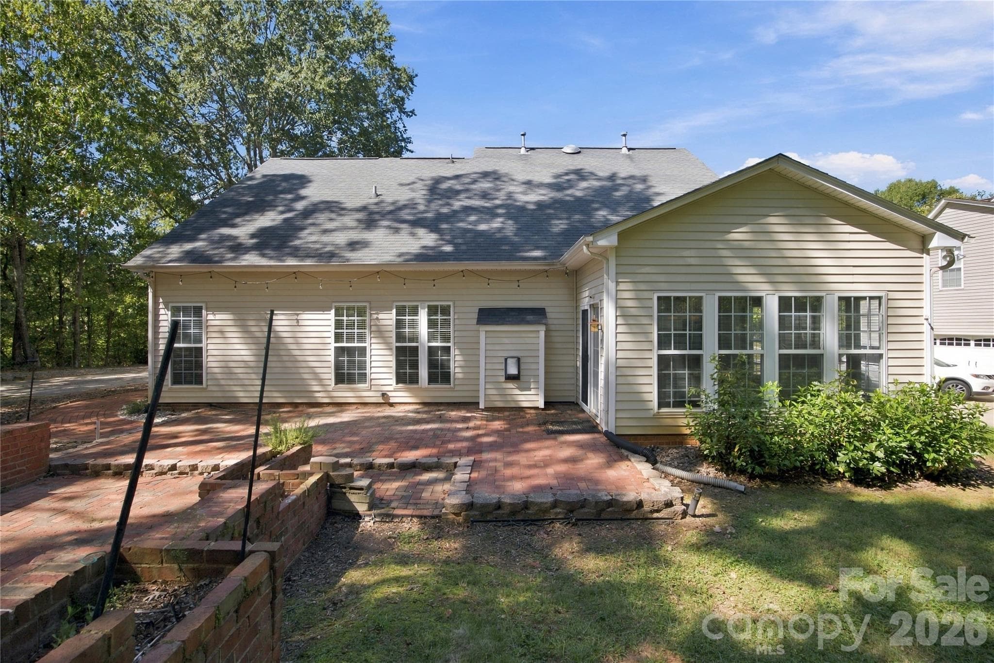 Single Family Residence at 195 Huntly Lane, Mooresville, photo 12 of 36